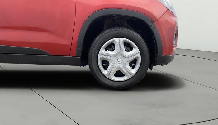 2020 Maruti Vitara Brezza VXI, Petrol, Manual, 33,233 km, Right Front Wheel