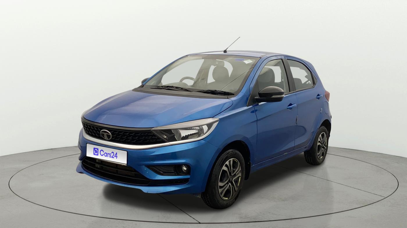 2024 Tata Tiago XT Rhythm CNG, CNG, Manual, 10,513 km, Left Front Diagonal