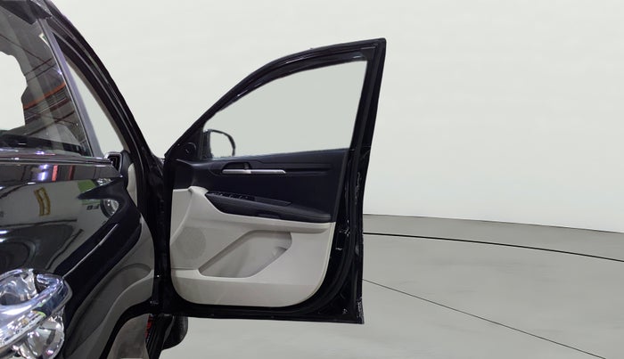 2023 KIA SONET HTX 1.5, Diesel, Manual, 22,230 km, RHS Front Door