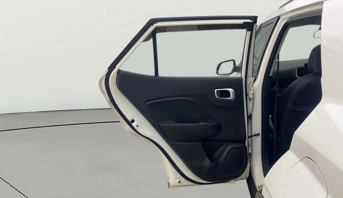 2022 Hyundai VENUE SX 1.0 TURBO, Petrol, Manual, 58,032 km, LHS Rear Door