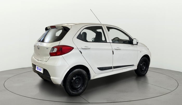 2018 Tata Tiago XT PETROL, Petrol, Manual, 32,574 km, Right Back Diagonal