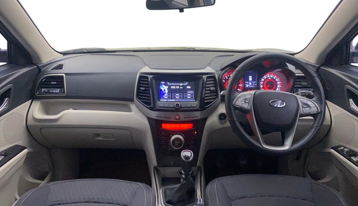 2021 Mahindra XUV300 W8 1.2 PETROL, Petrol, Manual, 20,674 km, Dashboard