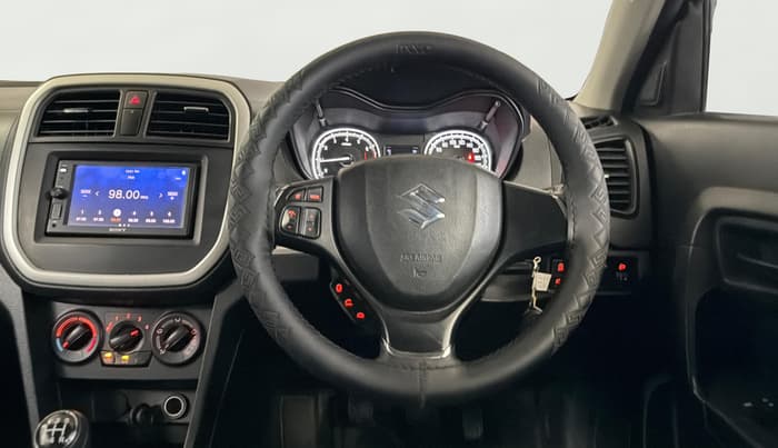 2022 Maruti Vitara Brezza LXI, Petrol, Manual, 39,255 km, Steering Wheel Close Up