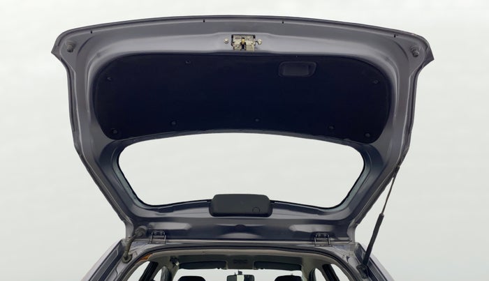 2013 Toyota Etios Liva G, Petrol, Manual, 76,853 km, Boot Door Open