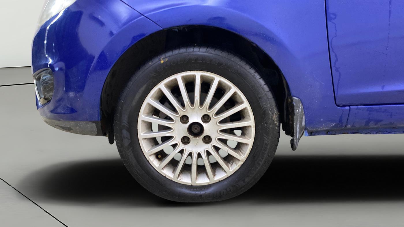 2015 Tata Zest XT PETROL, Petrol, Manual, 42,277 km, Left Front Wheel
