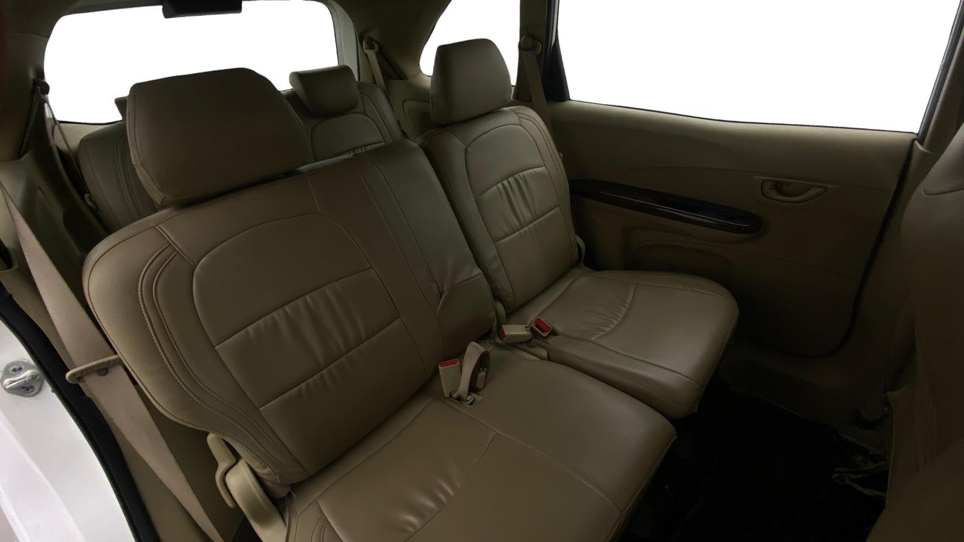 2015 Honda Mobilio 1.5L I-VTEC S, Petrol, Manual, 1,28,930 km, Right Side Rear Door Cabin