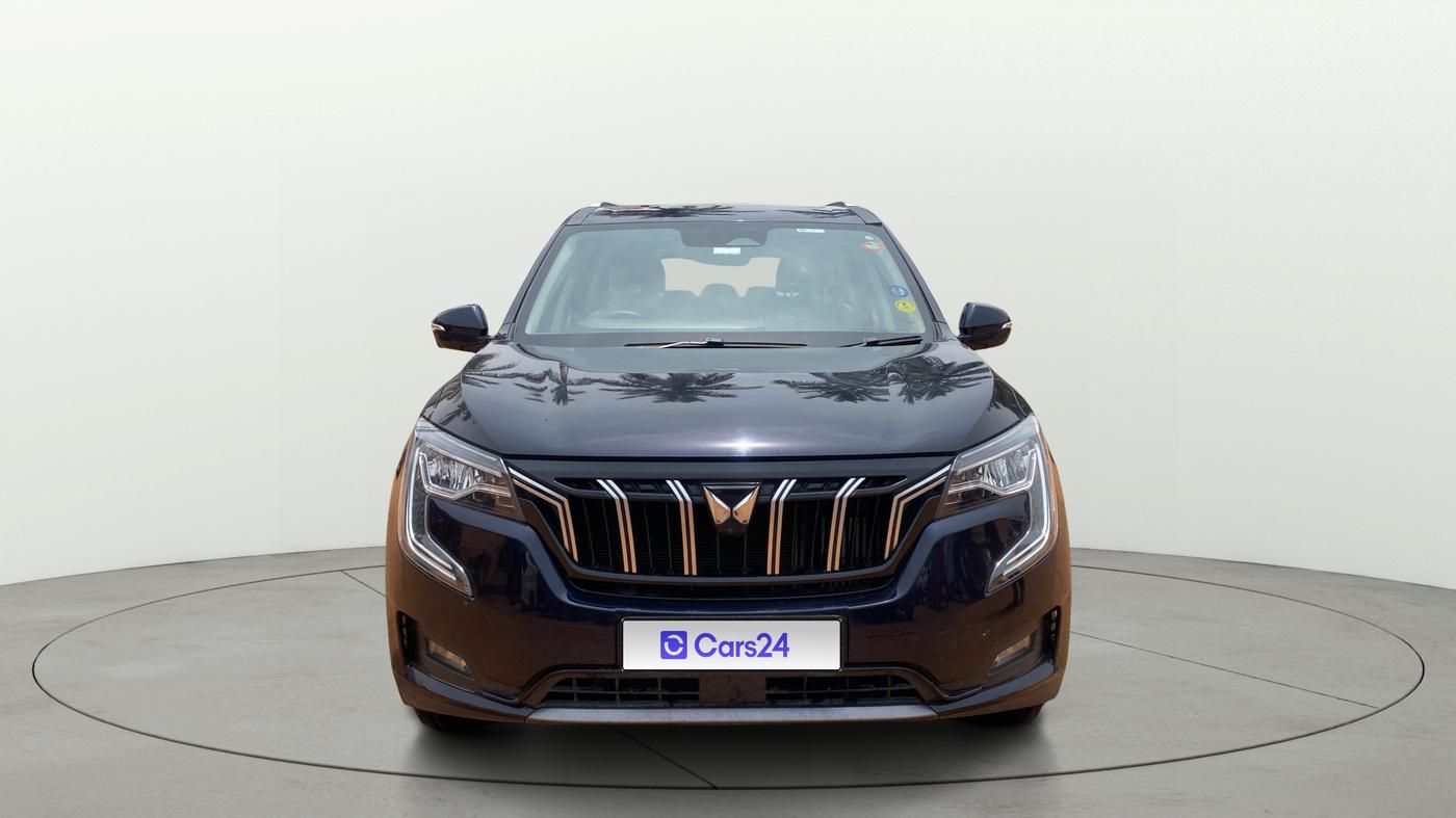 2023 Mahindra XUV700 AX 7 LUXURY P AT 7 STR, Petrol, Automatic, 24,212 km, Front
