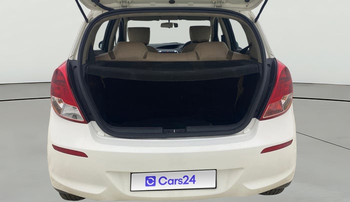 2012 Hyundai i20 MAGNA (O) 1.4 CRDI, Diesel, Manual, 1,24,033 km, Boot Open Zoomed View