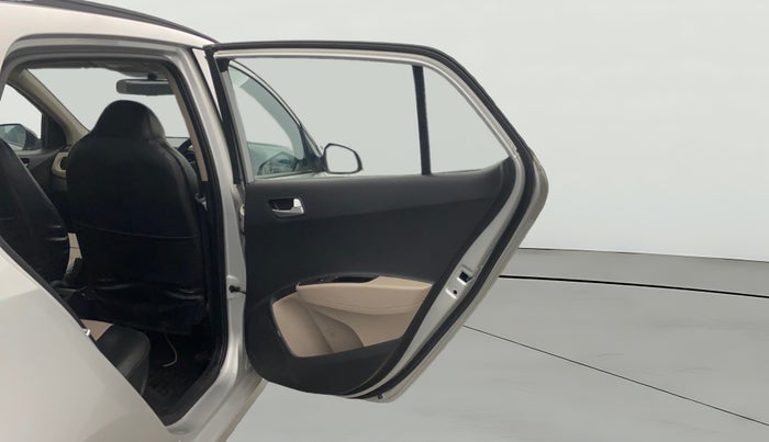 2015 Hyundai Grand i10 SPORTZ 1.2 KAPPA VTVT, Petrol, Manual, 5,592 km, RHS Rear Door