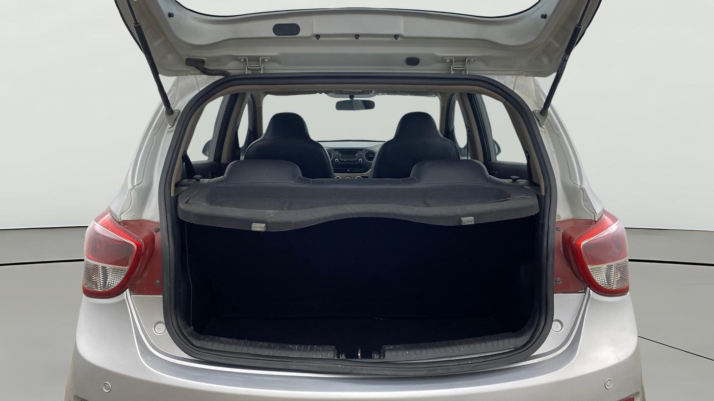 2015 Hyundai Grand i10 MAGNA 1.2 KAPPA VTVT, Petrol, Manual, 38,636 km, Boot Open Zoomed View