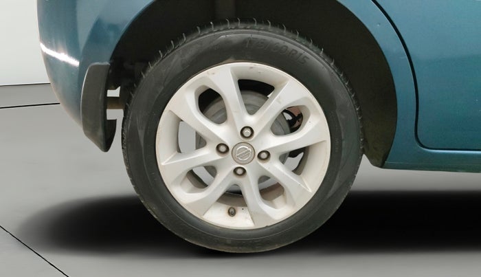 2017 Nissan Micra XV CVT, Petrol, Automatic, 45,843 km, Right Rear Wheel