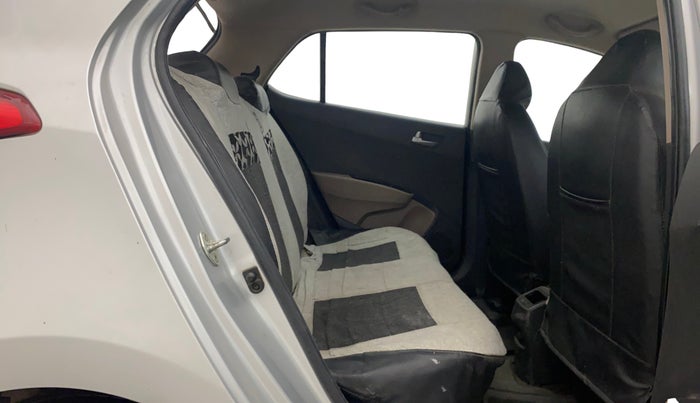 2015 Hyundai Grand i10 ASTA 1.2 KAPPA VTVT, Petrol, Manual, 85,490 km, Right Side Rear Door Cabin