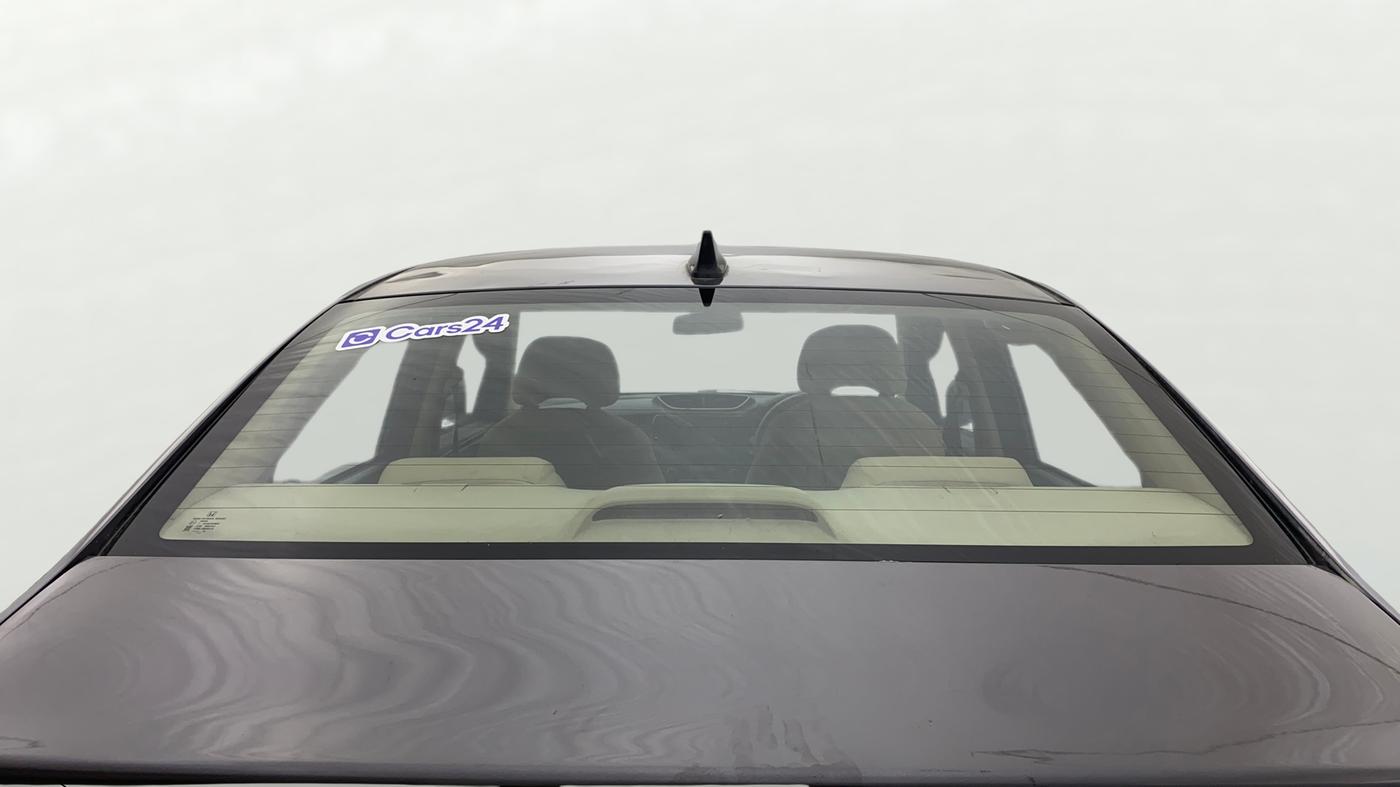 2019 Honda Amaze 1.2L I-VTEC VX CVT, Petrol, Automatic, 1,09,275 km, Rear Windshield