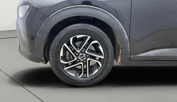 2023 KIA CARENS PRESTIGE PLUS 1.5 PETROL IMT 7 STR, Petrol, Manual, 48,381 km, Left Front Wheel