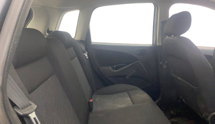 2014 Ford Figo EXI 1.2 PETROL, Petrol, Manual, 1,11,013 km, Right Side Rear Door Cabin