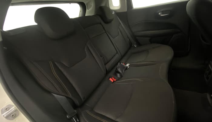 2019 Jeep Compass SPORT PLUS 1.4 PETROL, Petrol, Manual, 38,649 km, Right Side Rear Door Cabin