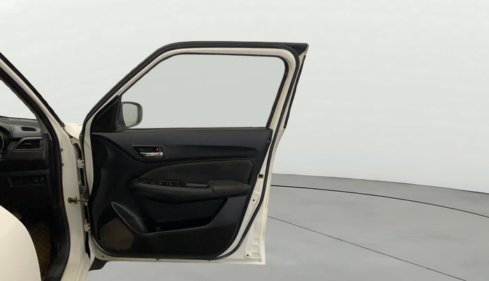 2018 Maruti Swift VXI, Petrol, Manual, 91,957 km, RHS Front Door