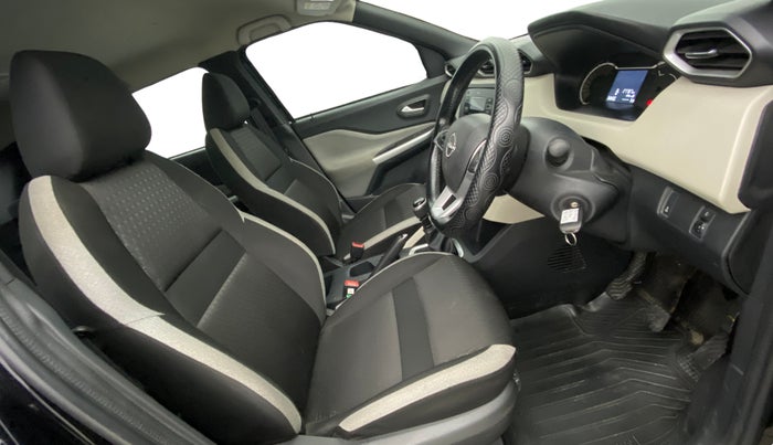 2023 Nissan MAGNITE XL, Petrol, Manual, 27,784 km, Right Side Front Door Cabin