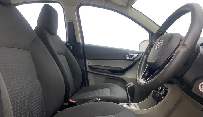 2018 Tata Tiago XZA PETROL, Petrol, Automatic, 80,444 km, Right Side Front Door Cabin