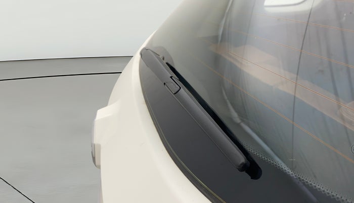 2020 MG HECTOR PLUS SHARP 1.5 PETROL TURBO DCT 6-STR, Petrol, Automatic, 47,294 km, Rear Wiper