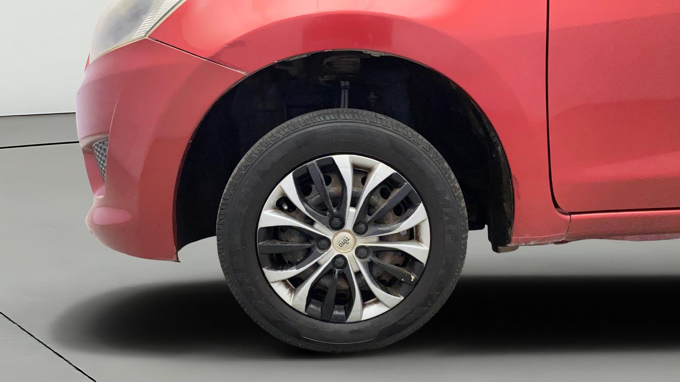2017 Datsun Go Plus T, Petrol, Manual, 1,33,186 km, Left Front Wheel