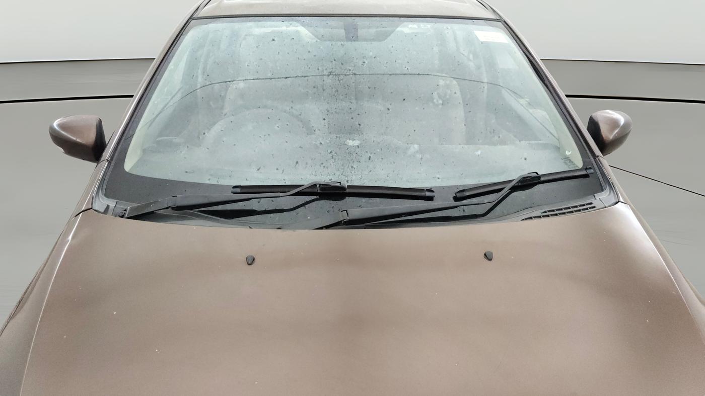 2017 Maruti Ciaz ZDI SHVS, Diesel, Manual, 74,555 km, Front Windshield