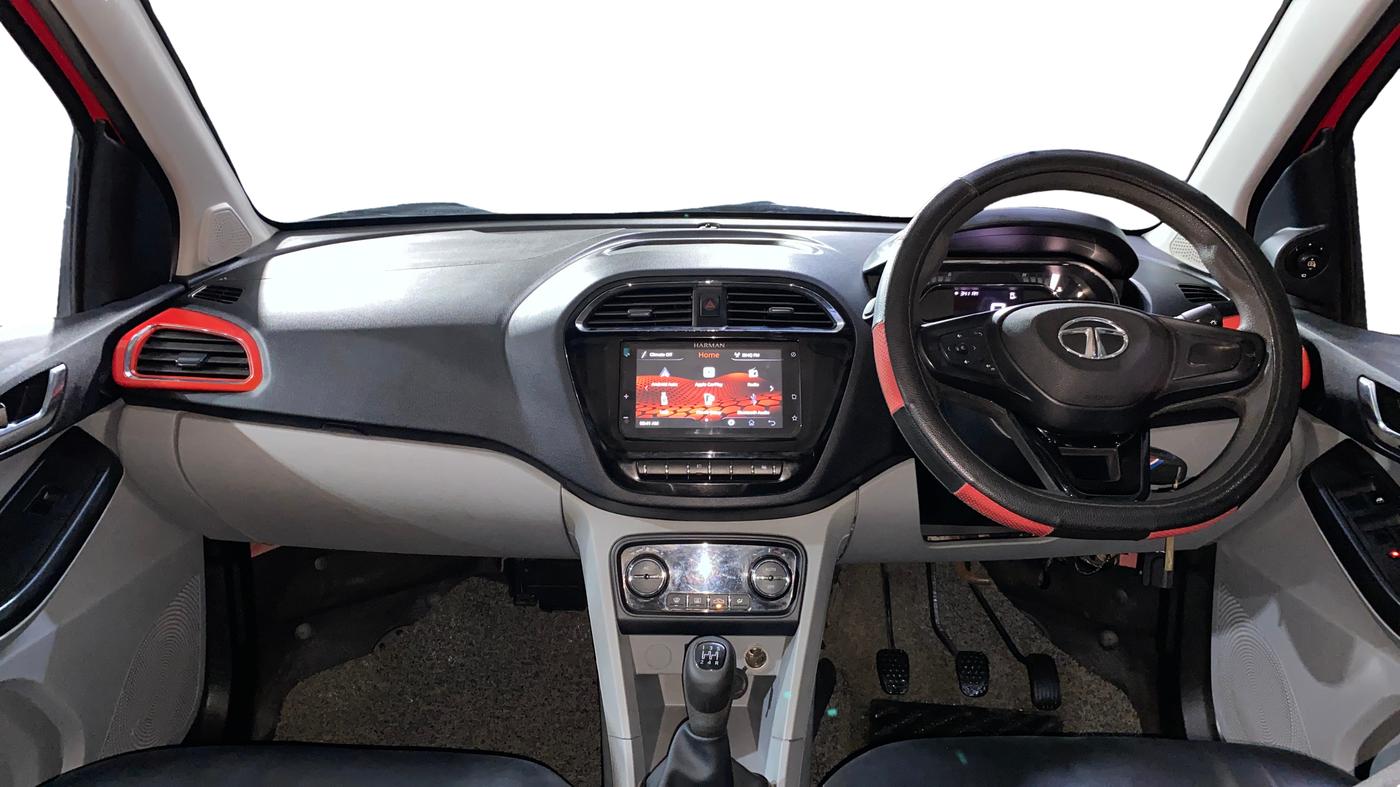2021 Tata Tiago XZ PLUS DUAL TONE PETROL, Petrol, Manual, 22,635 km, Dashboard