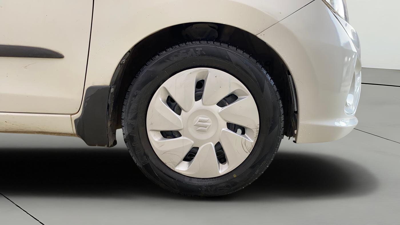 2020 Maruti Celerio VXI CNG, CNG, Manual, 87,413 km, Right Front Wheel