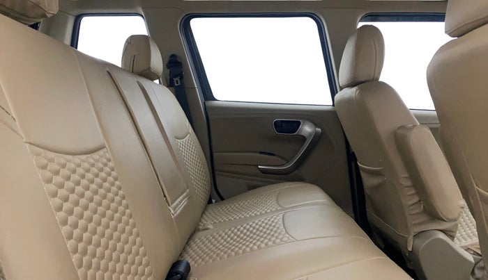 2023 Mahindra BOLERO NEO N10 R, Diesel, Manual, 9,734 km, Right Side Rear Door Cabin