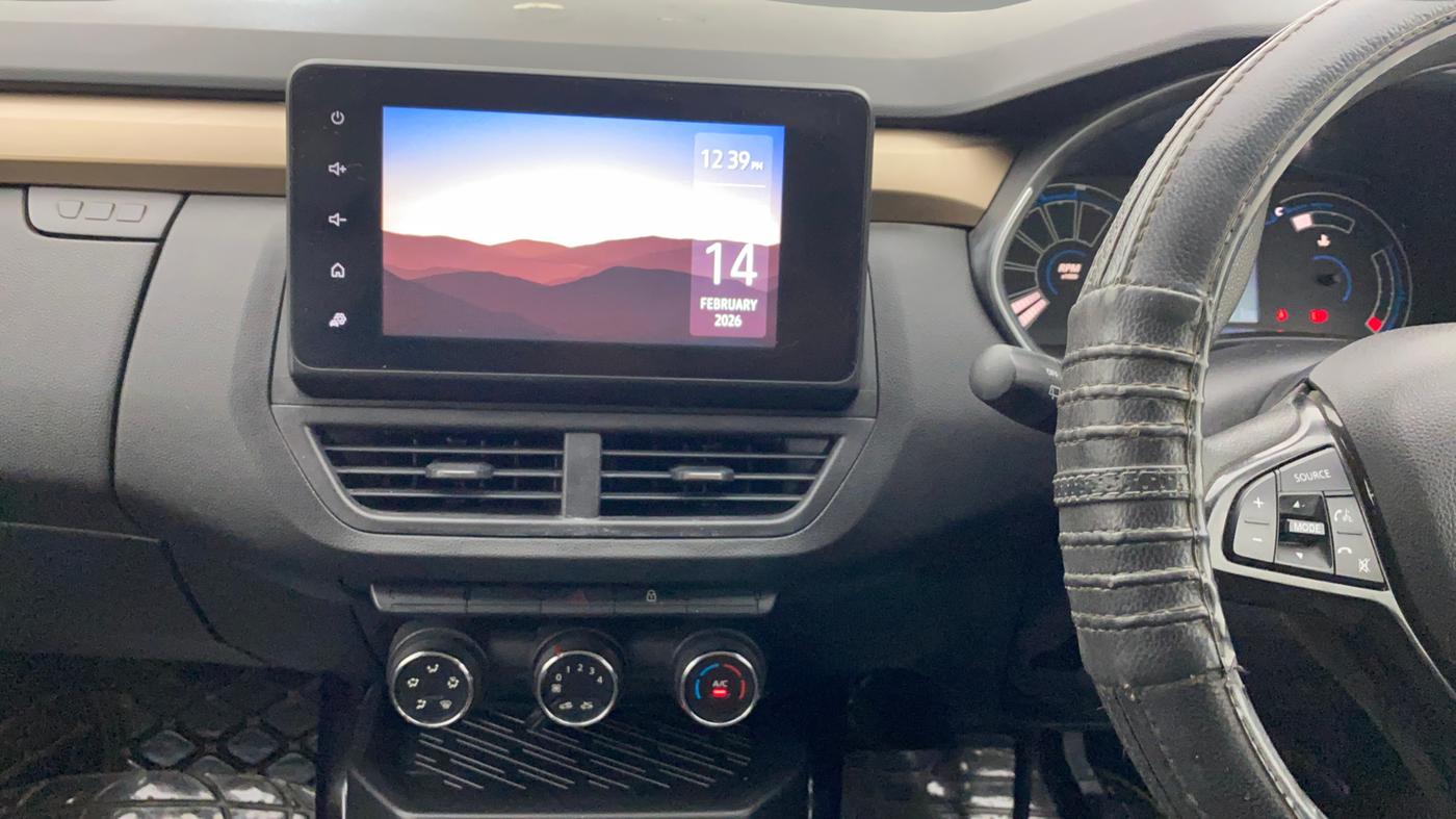 2021 Renault Kiger RXT AMT, Petrol, Automatic, 33,171 km, Air Conditioner