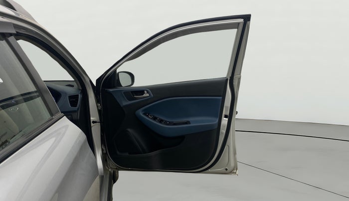 2018 Hyundai i20 Active 1.2 SX, Petrol, Manual, 49,092 km, RHS Front Door