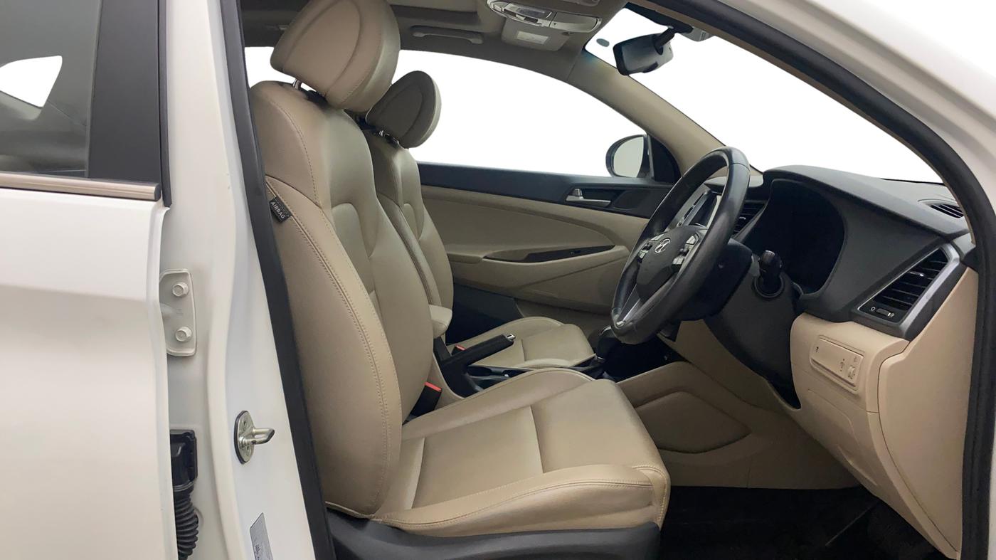 2019 Hyundai Tucson GL (O) 2WD AT PETROL, Petrol, Automatic, 1,14,846 km, Right Side Front Door Cabin