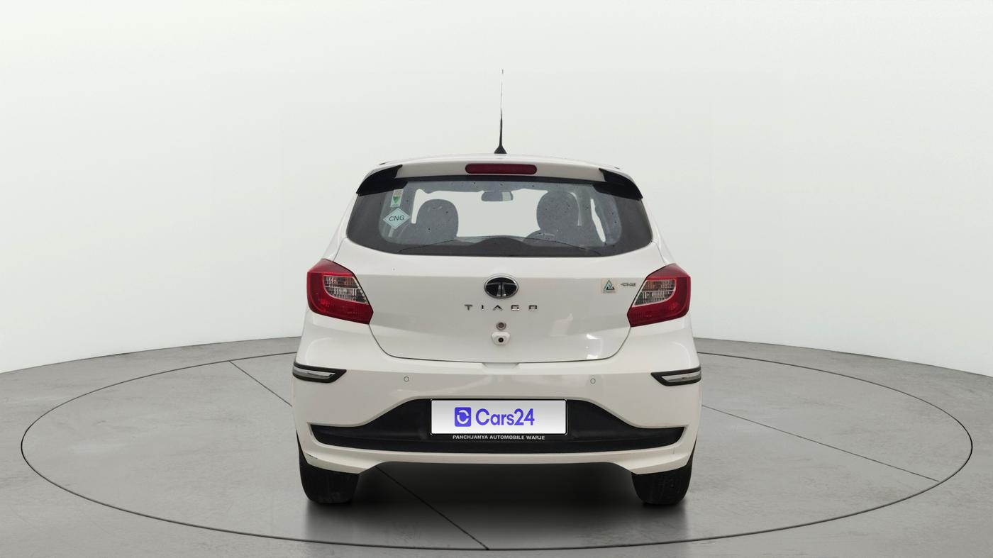 2025 Tata Tiago XTA CNG , CNG, Automatic, 3,158 km, Back/Rear