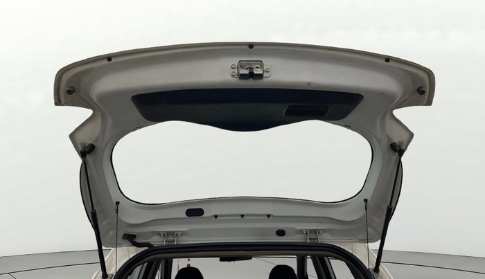 2018 Hyundai Grand i10 MAGNA 1.2 KAPPA VTVT, Petrol, Manual, 62,142 km, Boot Door Open