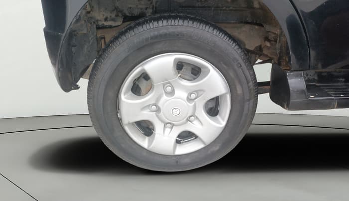 2013 Mahindra Quanto C4, Diesel, Manual, 73,926 km, Right Rear Wheel