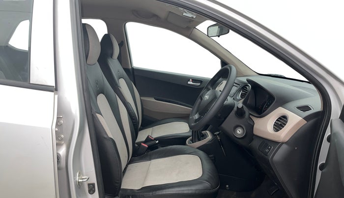 2015 Hyundai Grand i10 SPORTZ 1.2 KAPPA VTVT, Petrol, Manual, 38,450 km, Right Side Front Door Cabin