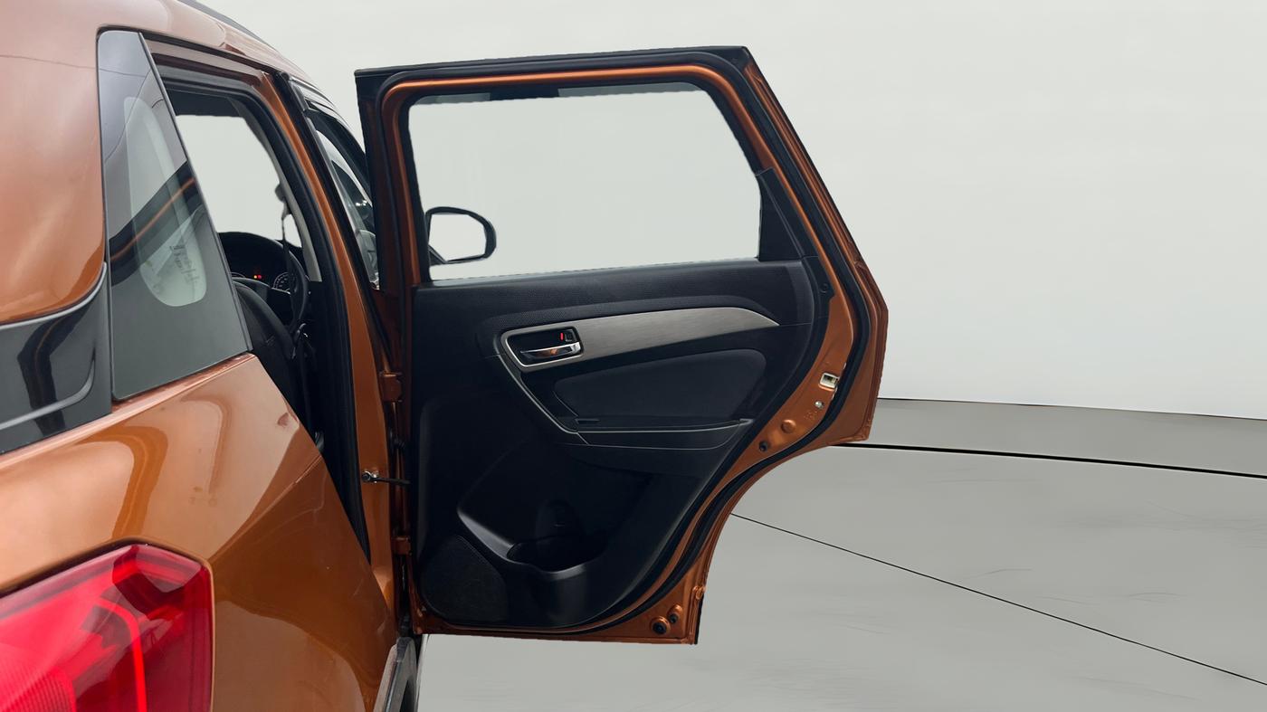 2019 Maruti Vitara Brezza ZDI AMT, Diesel, Automatic, 66,850 km, RHS Rear Door