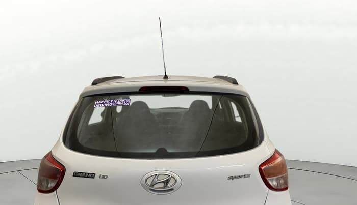 2015 Hyundai Grand i10 SPORTZ 1.1 CRDI, Diesel, Manual, 1,29,188 km, Rear Windshield