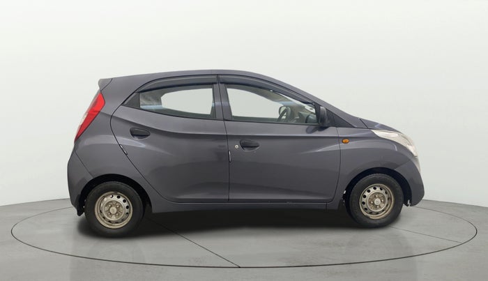 2016 Hyundai Eon ERA +, Petrol, Manual, 69,592 km, Right Side View