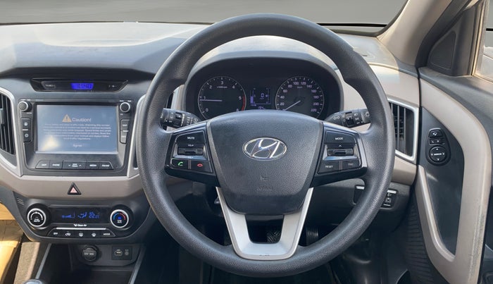 2017 Hyundai Creta SX PLUS 1.6 DIESEL, Diesel, Manual, 1,24,911 km, Steering Wheel Close Up