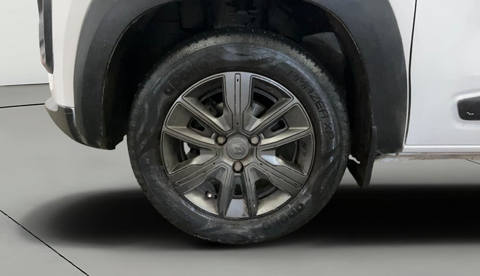 2020 Renault Kwid CLIMBER 1.0 AMT (O), Petrol, Automatic, 30,045 km, Left Front Wheel