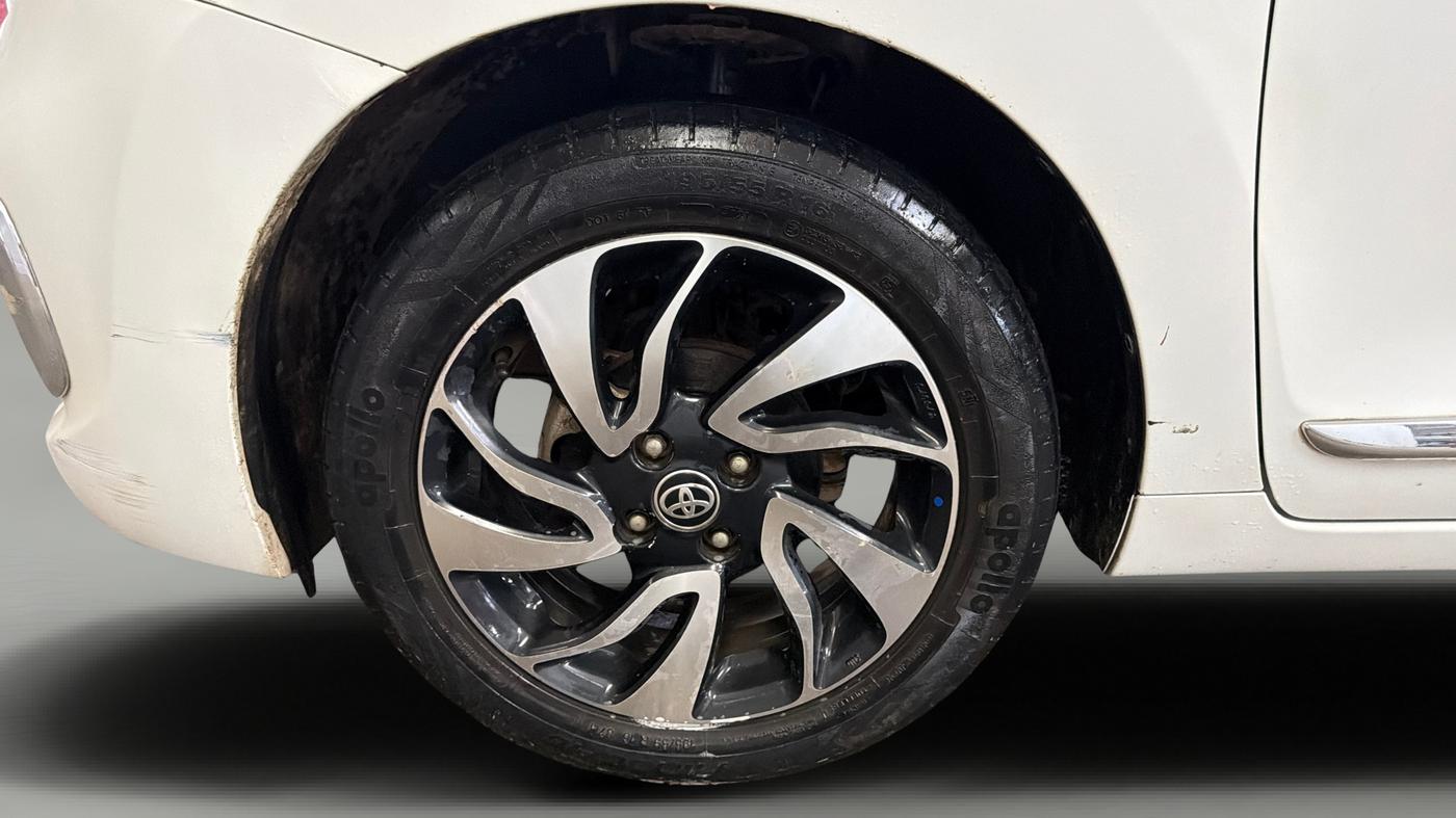 2021 Toyota Glanza G CVT, Petrol, Automatic, 31,660 km, Left Front Wheel