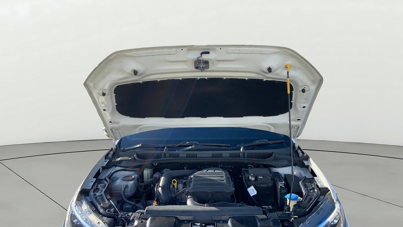 2022 Volkswagen VIRTUS TOPLINE TSI 1.0 AT, Petrol, Automatic, 50,044 km, Open Bonet