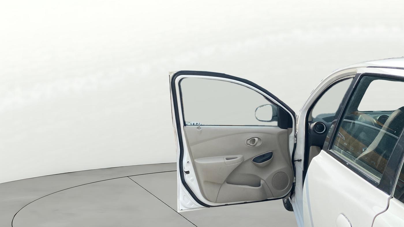 2018 Datsun Go Plus T, Petrol, Manual, 29,975 km, LHS Front Door