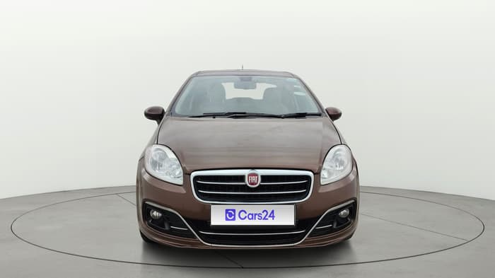 2017 Fiat Linea EMOTION 1.4 L T JET 125S, Petrol, Manual, 74,225 km, Front