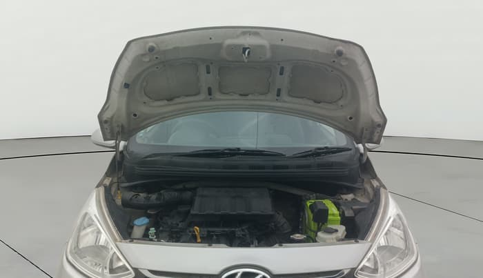 2017 Hyundai Grand i10 SPORTZ 1.2 KAPPA VTVT, Petrol, Manual, 23,635 km, Open Bonet