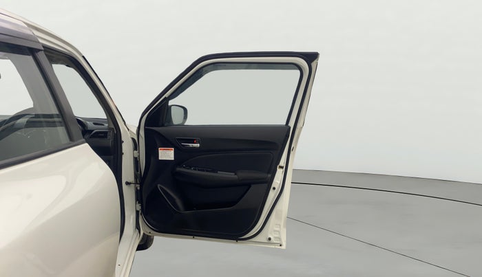 2023 Maruti Swift VXI CNG, CNG, Manual, 14,107 km, RHS Front Door