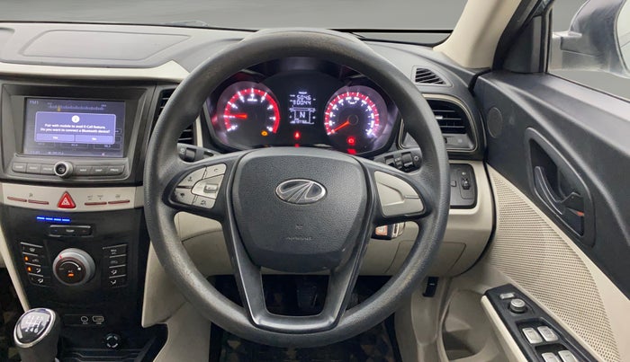 2019 Mahindra XUV300 W6 1.2 PETROL, Petrol, Manual, 1,37,766 km, Steering Wheel Close Up