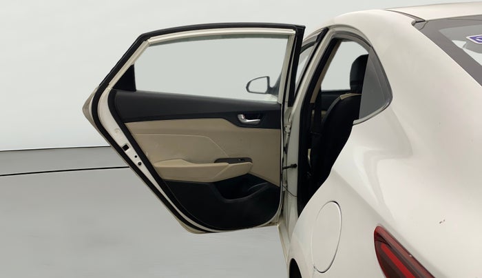 2019 Hyundai Verna 1.6 VTVT SX, Petrol, Manual, 57,949 km, LHS Rear Door