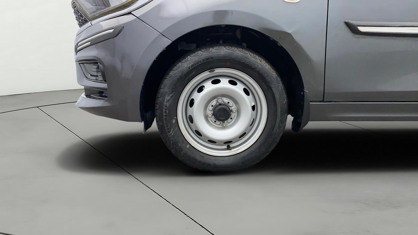 2021 Tata Tiago XE PETROL, Petrol, Manual, 4,384 km, Left Front Wheel